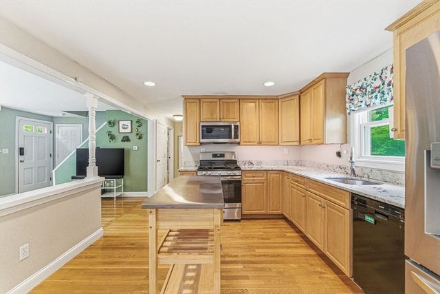 51 Parker Road, Chelmsford, MA 01824