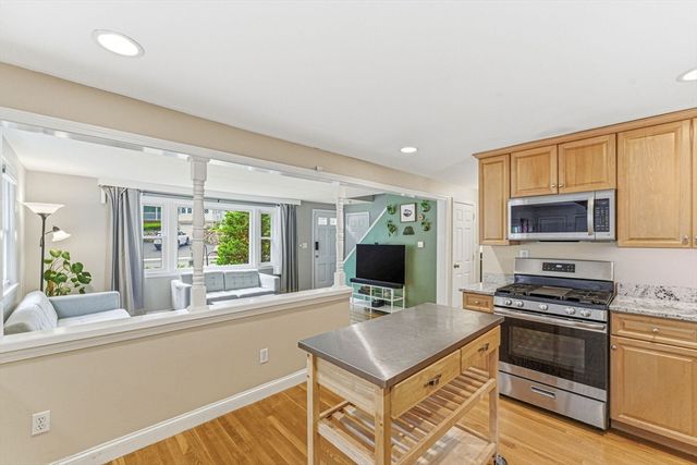 51 Parker Road, Chelmsford, MA 01824