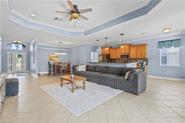 21313 Velino LN, Estero, FL 33928