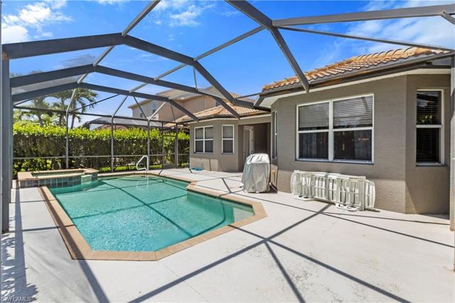 21313 Velino LN, Estero, FL 33928
