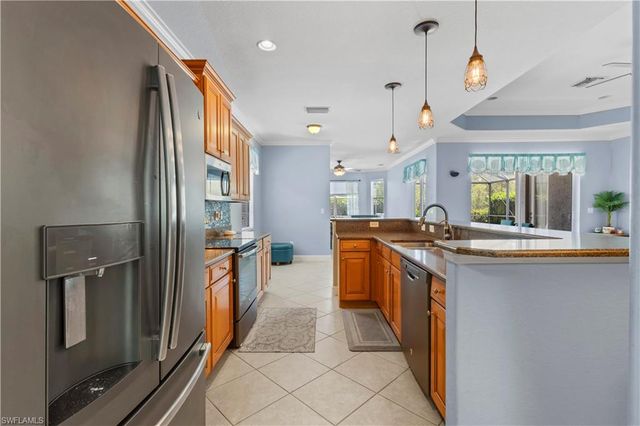 21313 Velino LN, Estero, FL 33928