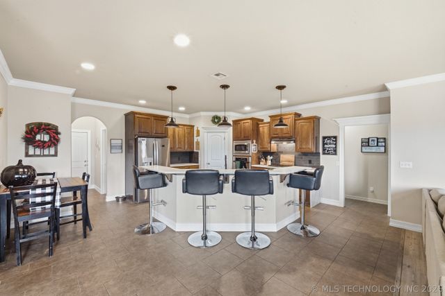 12777 N 44th Avenue E, Skiatook, OK 74070