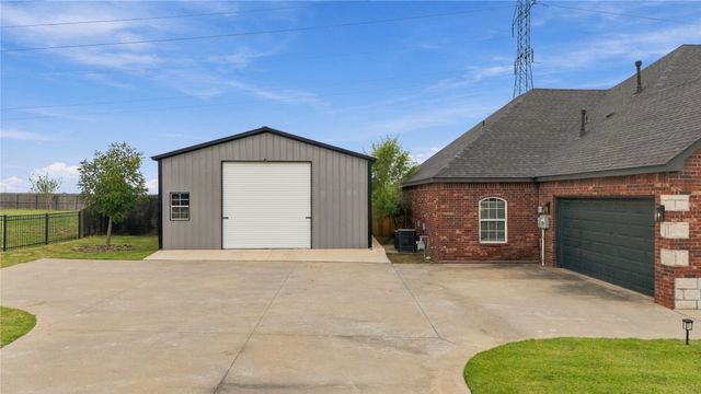 12777 N 44th Avenue E, Skiatook, OK 74070