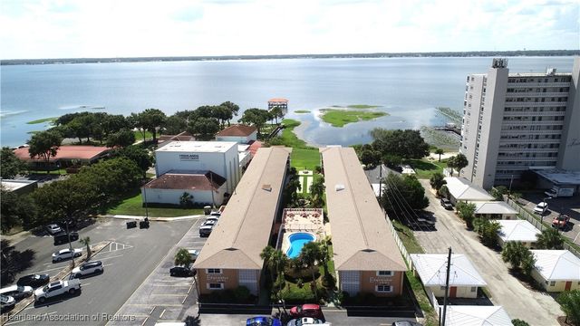 2113 Lakeview Drive 4A, Sebring, FL 33870