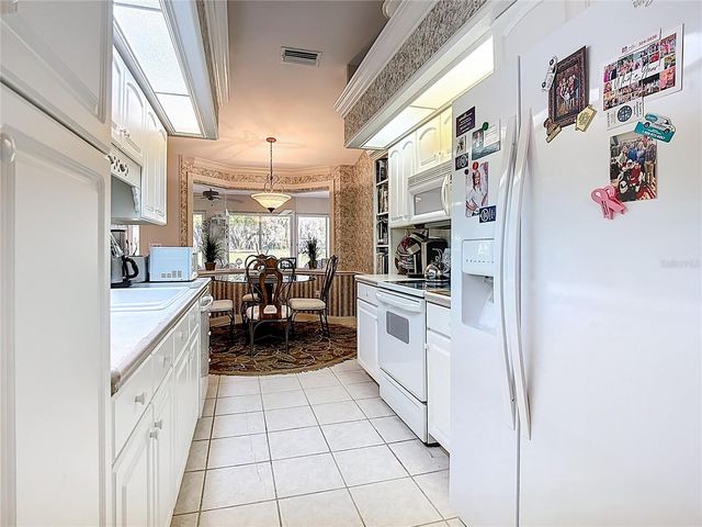 221 GOLF AIRE BOULEVARD, Winter Haven, FL 33884