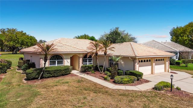 221 GOLF AIRE BOULEVARD, Winter Haven, FL 33884