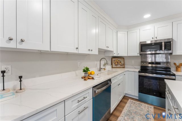 11709 Sandy Bluff Dr, Richmond, VA 23233