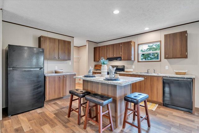 917 Tripple Creek RD, Rocky Mount, VA 24151