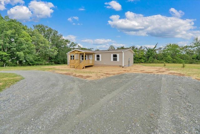 917 Tripple Creek RD, Rocky Mount, VA 24151