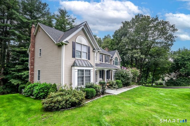 26 Bayberry Lane, New Milford, CT 06776