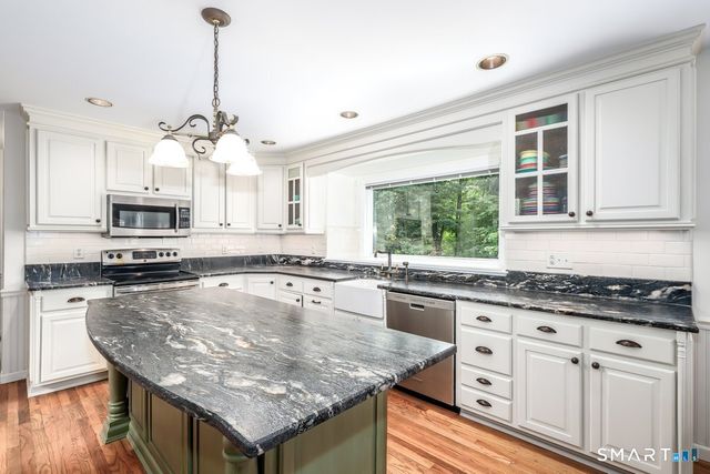 26 Bayberry Lane, New Milford, CT 06776