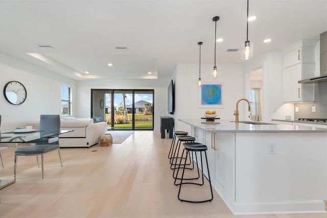 18881 DAYBREAK DRIVE, Venice, FL 34293