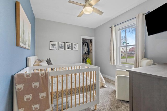 516 Menomonee AVENUE, South Milwaukee, WI 53172