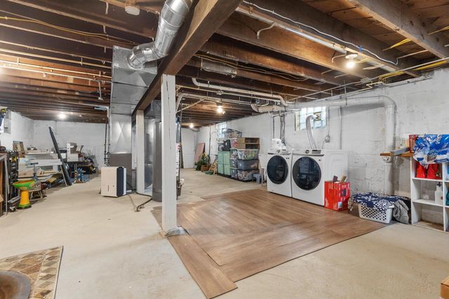 516 Menomonee AVENUE, South Milwaukee, WI 53172