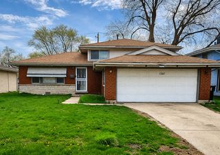 1307 Prince Drive, South Holland, IL 60473