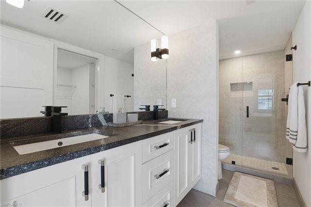 3443 Gulf Shore BLVD N 714, Naples, FL 34103