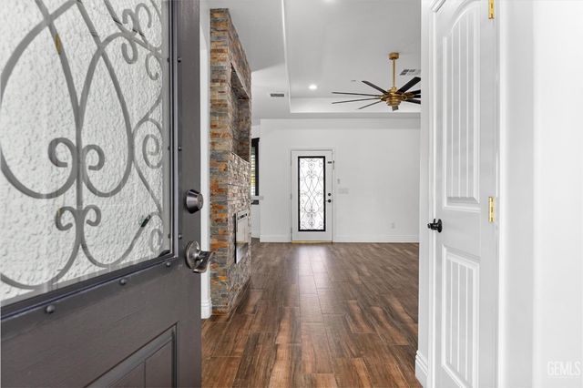 21430 Golden Hills Boulevard, Tehachapi, CA 93561