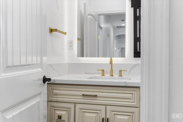 21430 Golden Hills Boulevard, Tehachapi, CA 93561