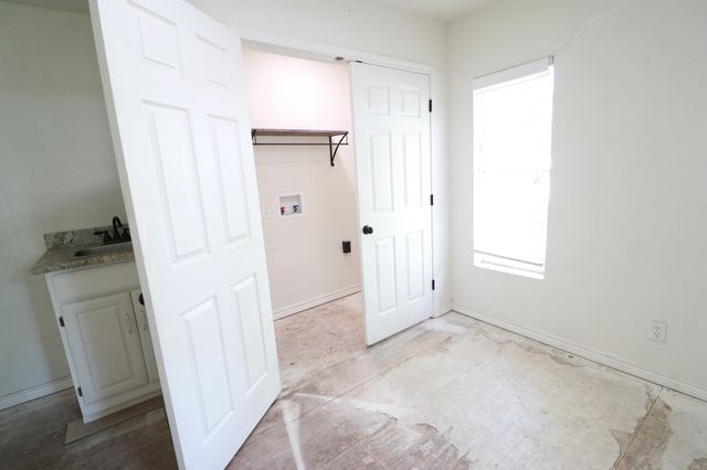 1065 W Pecan Street, Stephenville, TX 76401