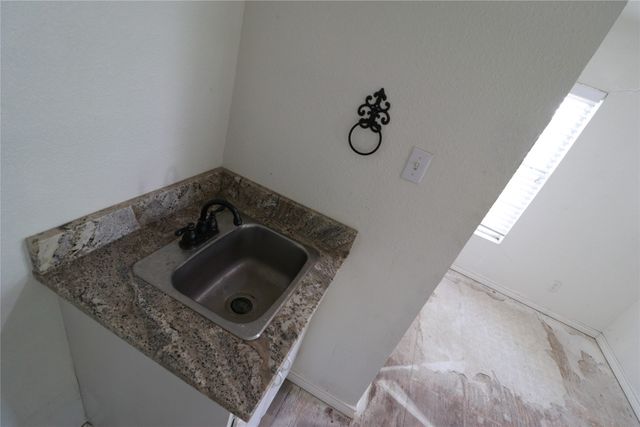 1065 W Pecan Street, Stephenville, TX 76401