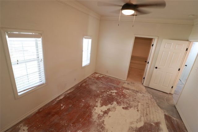 1065 W Pecan Street, Stephenville, TX 76401