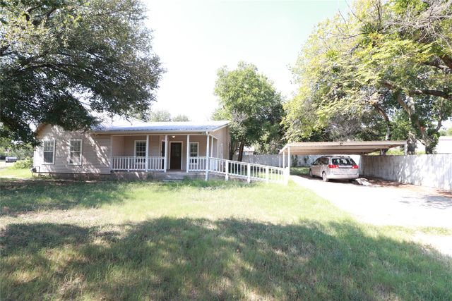1065 W Pecan Street, Stephenville, TX 76401