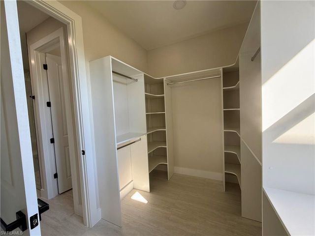 106 NE 8th PL, Cape Coral, FL 33993