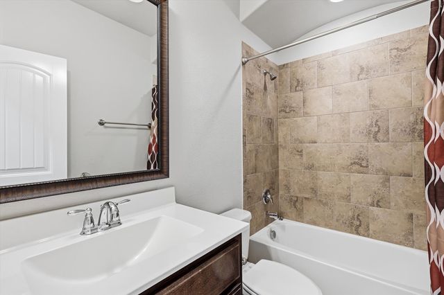 105 Gannet Trail, Argyle, TX 76226