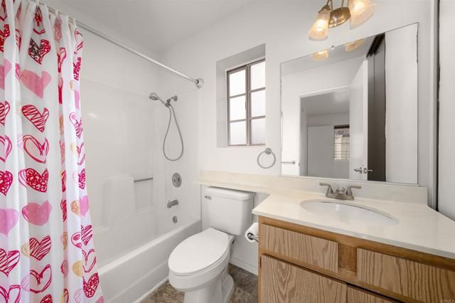 765 Eastshore 201, Chula Vista, CA 91913