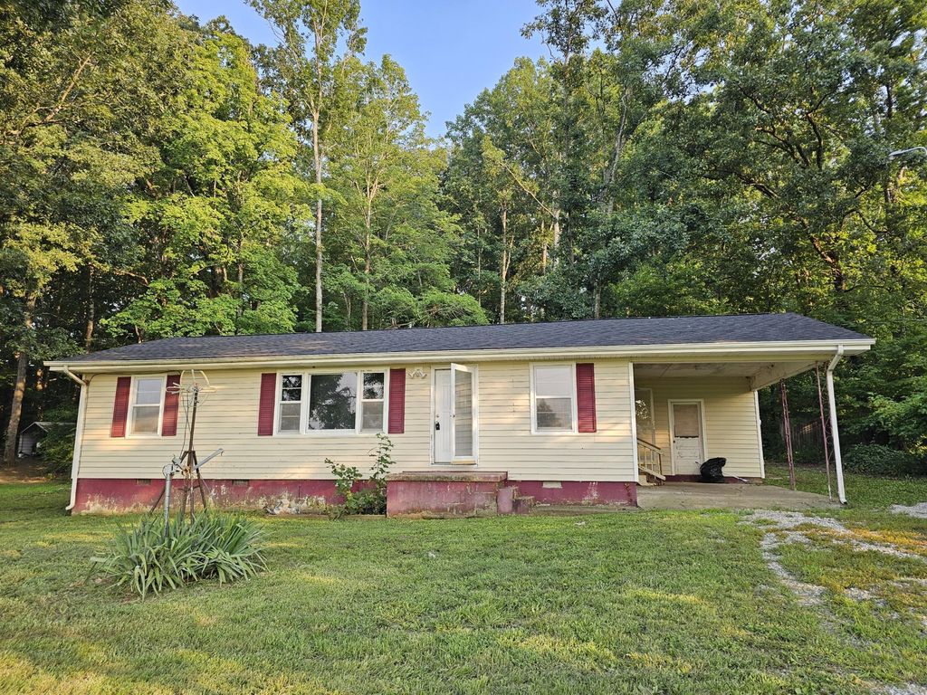 118 County Road 503, Englewood, TN 37329