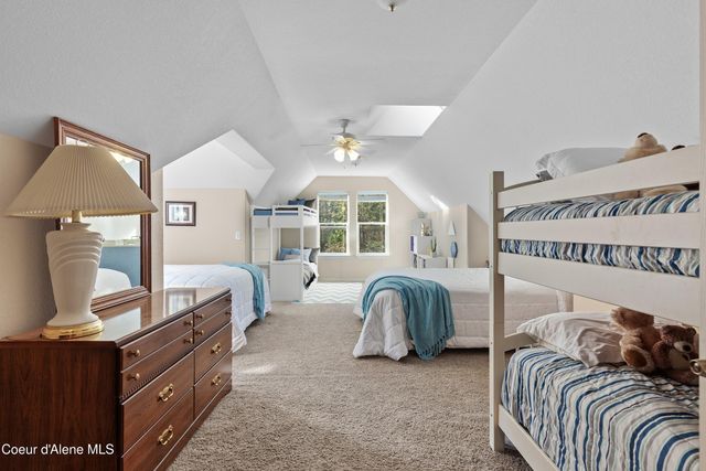 8677 N Rhapsody Ln, Hayden, ID 83835