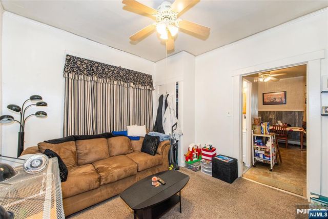 9 8th Street, Belleville, NJ 07109