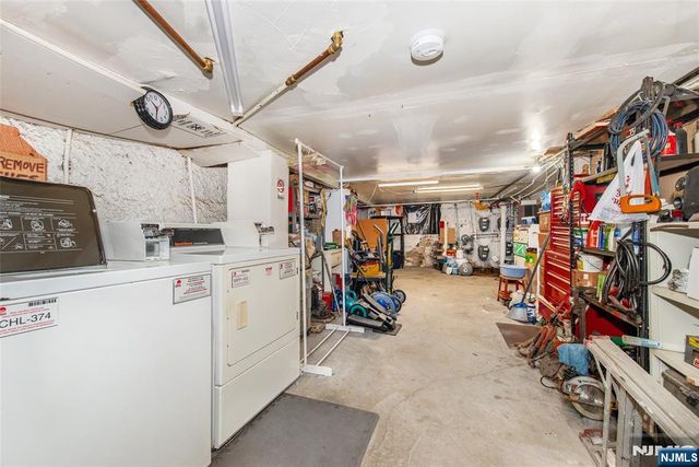 9 8th Street, Belleville, NJ 07109