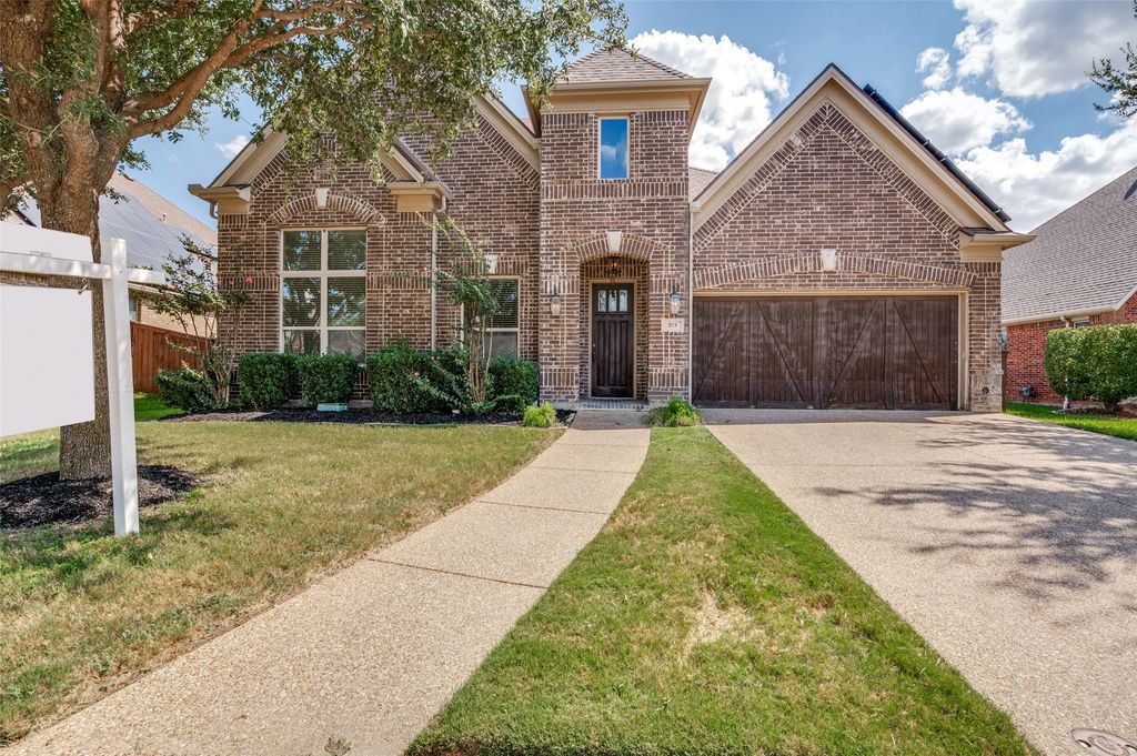 703 Waterlane Drive, Mansfield, TX 76063 — exterior