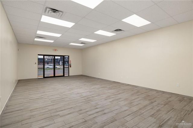 705 E Griffin Parkway c, Mission, TX 78572