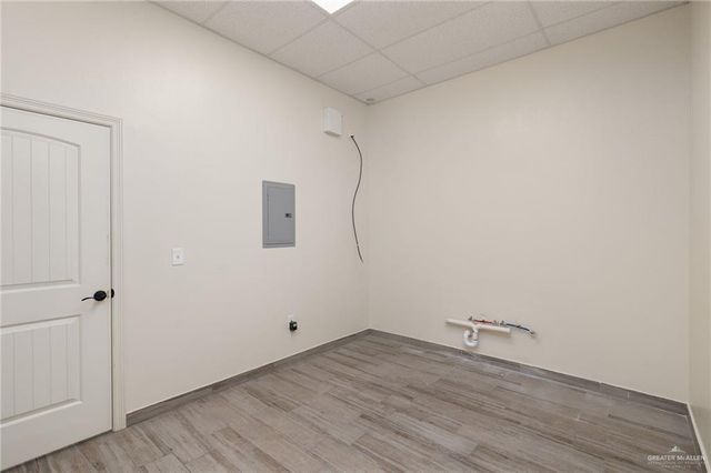 705 E Griffin Parkway c, Mission, TX 78572