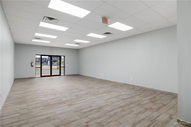 705 E Griffin Parkway c, Mission, TX 78572