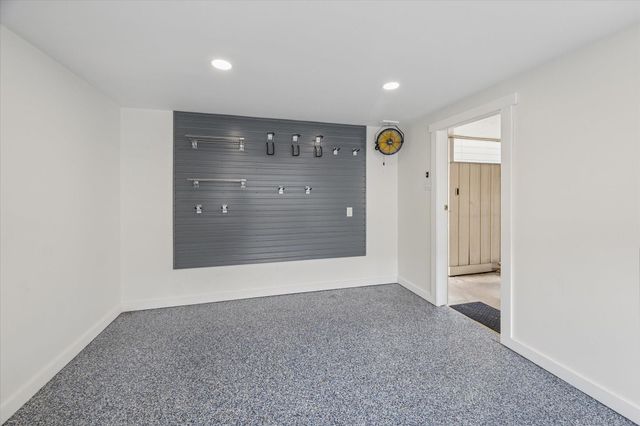 5857 Valley Forge Drive 110, Houston, TX 77057