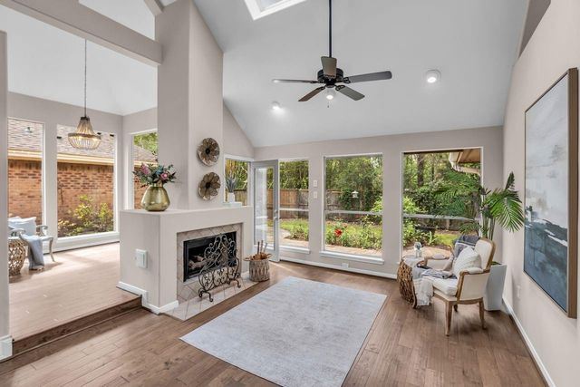 22 Cedar Chase Place, The Woodlands, TX 77381
