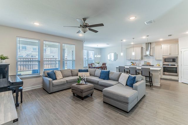 2758 Henson Lane, Garland, TX 75040