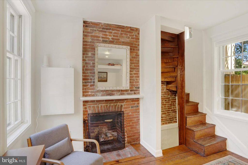 731 S AMERICAN ST, PHILADELPHIA, PA 19147 — photo 5