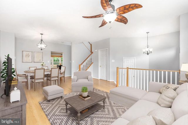 1232 WEATHERSTONE CT, Reston, VA 20194