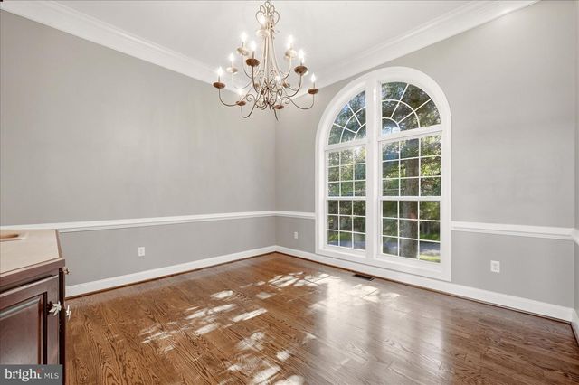 68 EAGLES NEST LN, Harpers Ferry, WV 25425