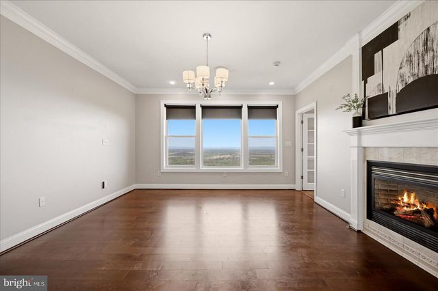 68 EAGLES NEST LN, Harpers Ferry, WV 25425