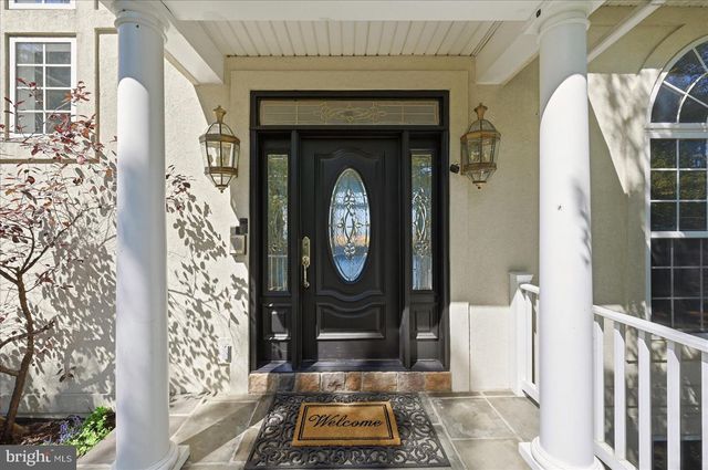 68 EAGLES NEST LN, Harpers Ferry, WV 25425