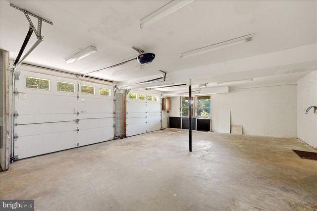 68 EAGLES NEST LN, Harpers Ferry, WV 25425