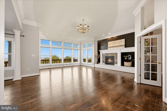 68 EAGLES NEST LN, Harpers Ferry, WV 25425