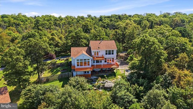 68 EAGLES NEST LN, Harpers Ferry, WV 25425