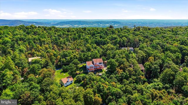 68 EAGLES NEST LN, Harpers Ferry, WV 25425
