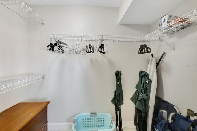 1130 W PEPPERTREE LANE 118, Sarasota, FL 34242
